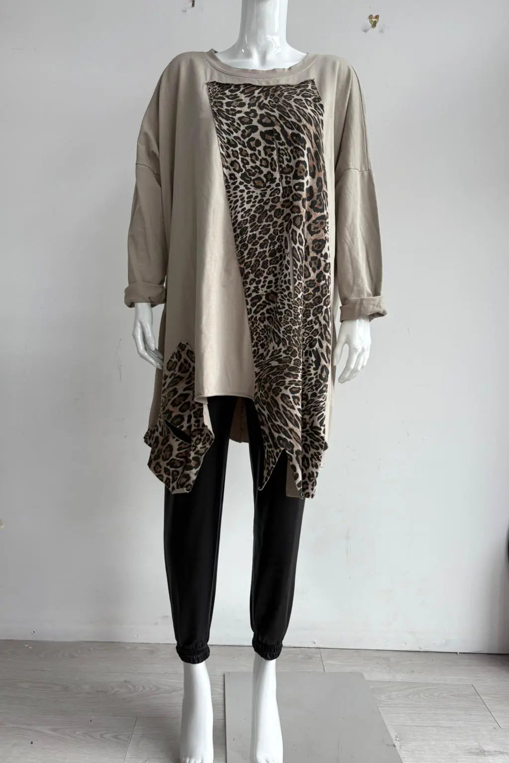 Made in Italy Leopard Trim Sweat Top