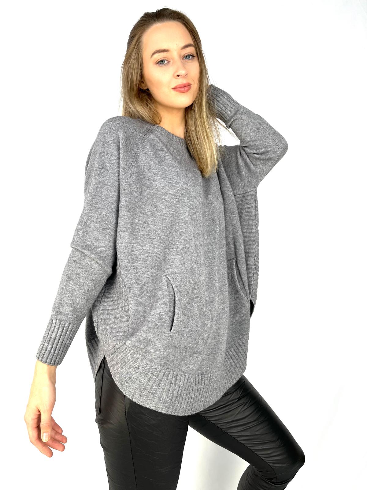 Made in Italy Soft Circle Bottom Knit