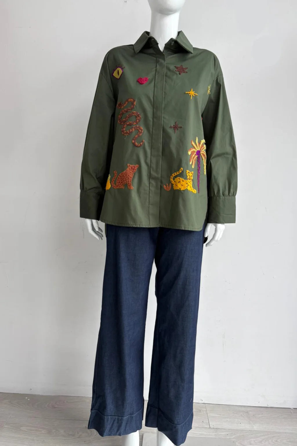 Made in Italy Embroided Palm tree Shirt