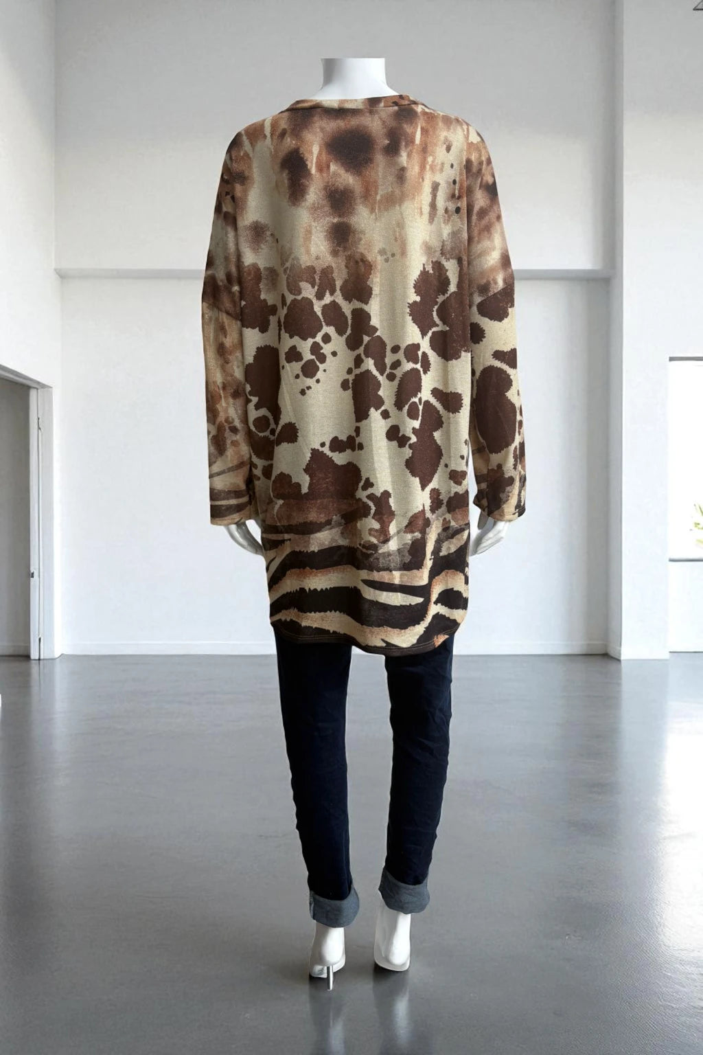 Made in Italy V Neck Print Top