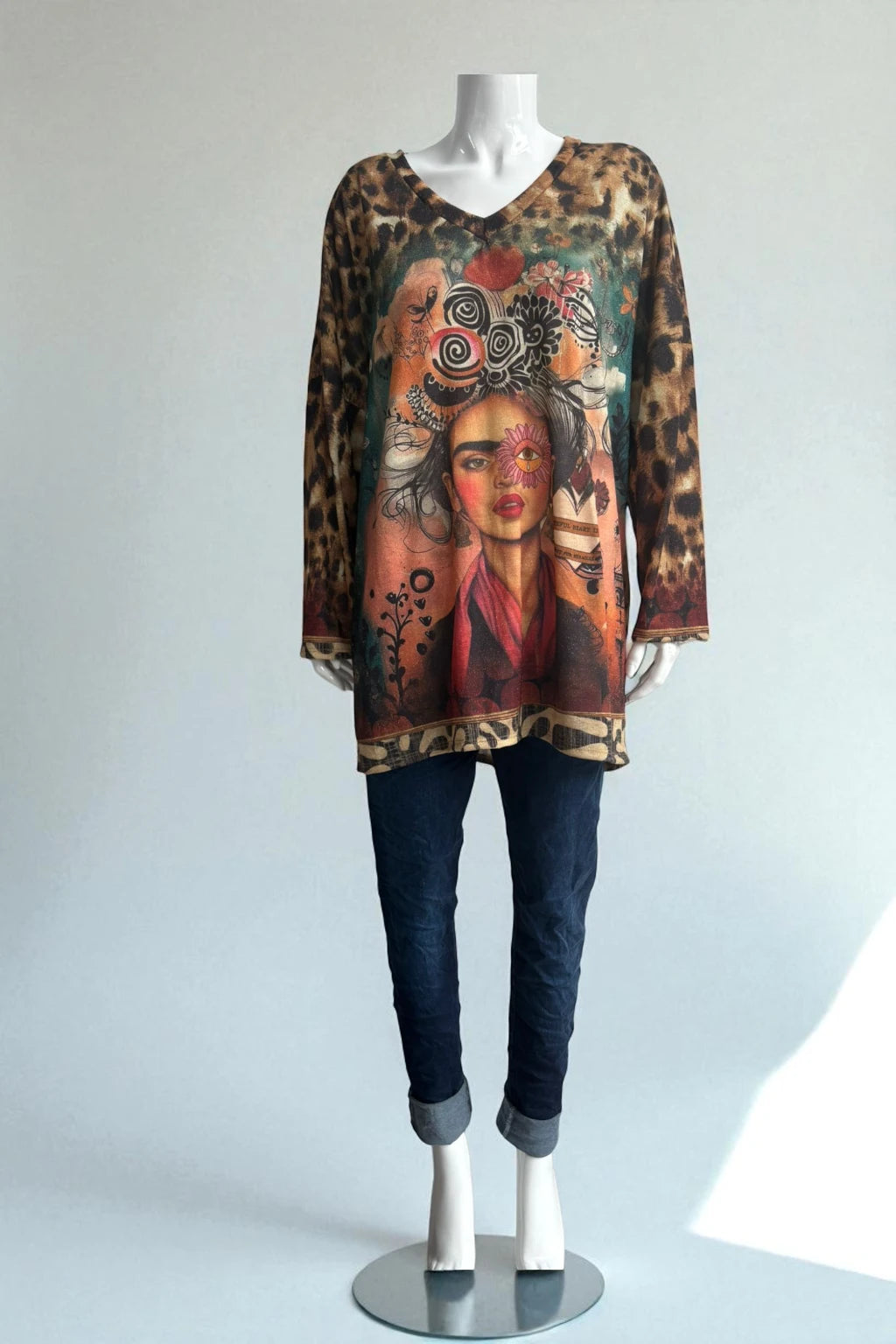 Made in Italy V Neck Print Top