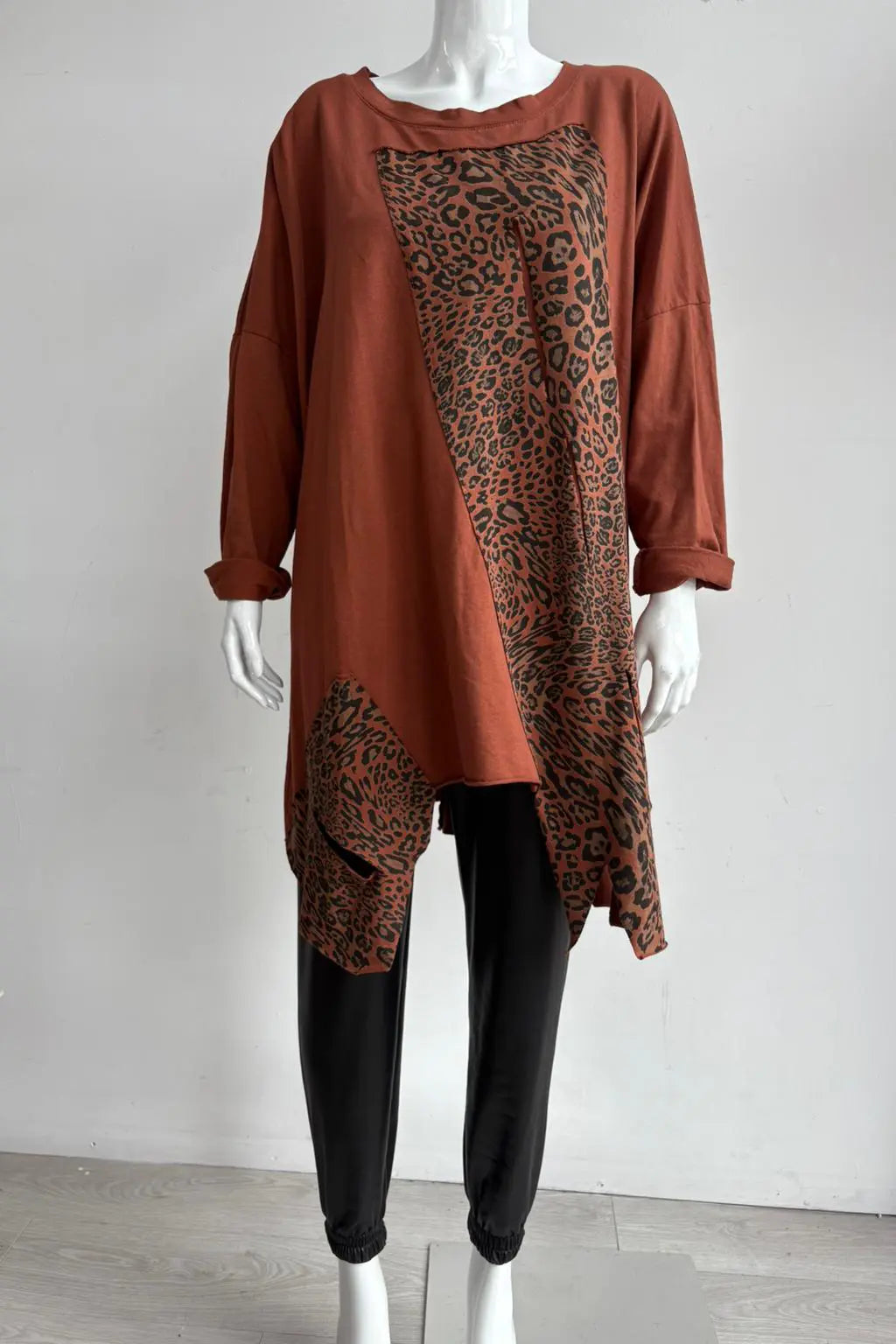 Made in Italy Leopard Trim Sweat Top