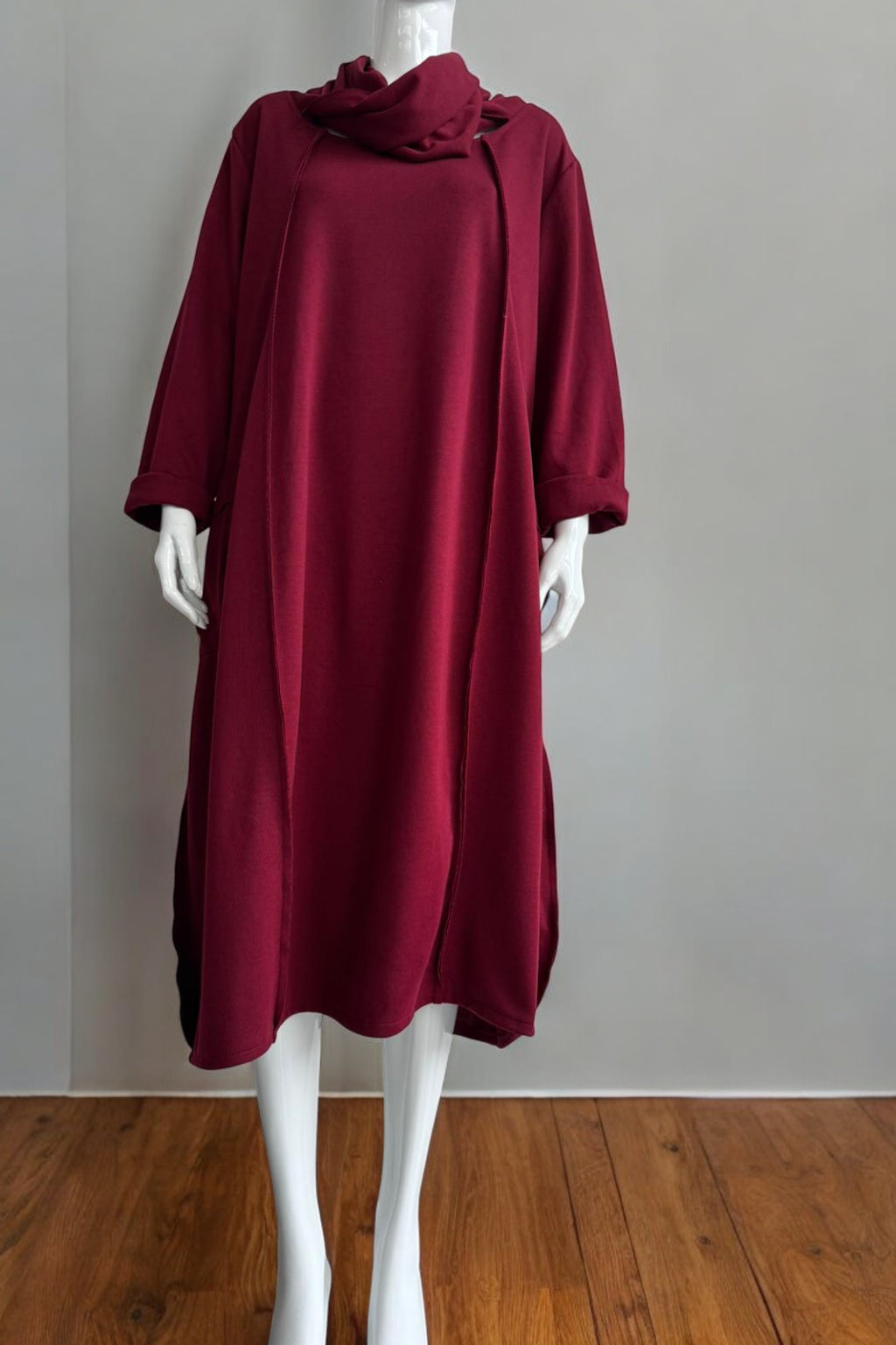 Oversized Long-Sleeve Casual Midi Dress with Cowl Neck