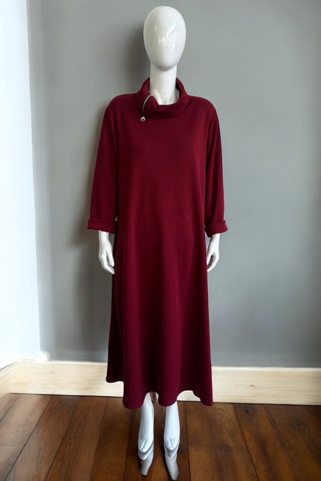 Made in Italy Long Relaxed-Fit Cowl Neck Dress