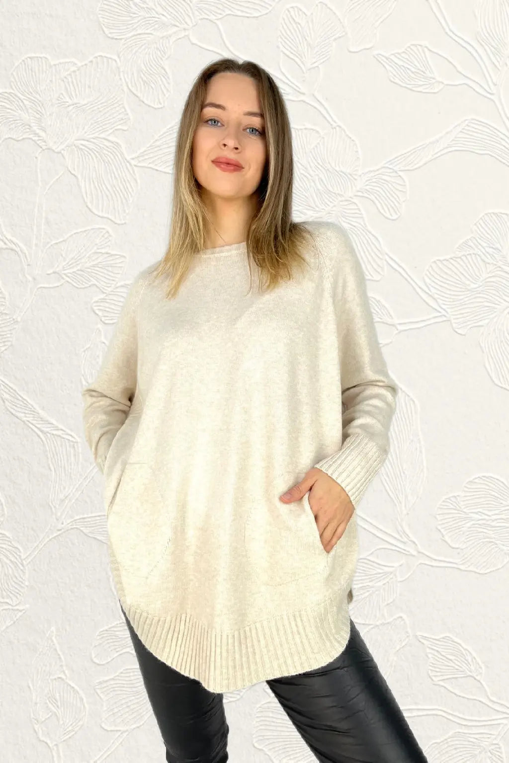 Made in Italy Soft Circle Bottom Knit