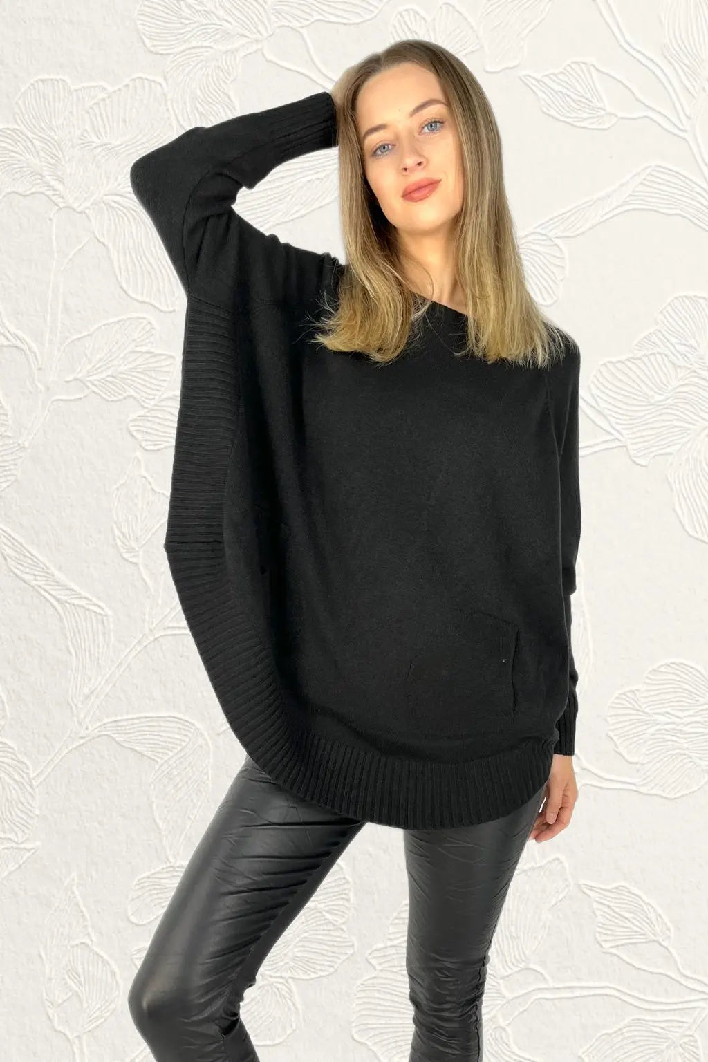 Made in Italy Soft Circle Bottom Knit