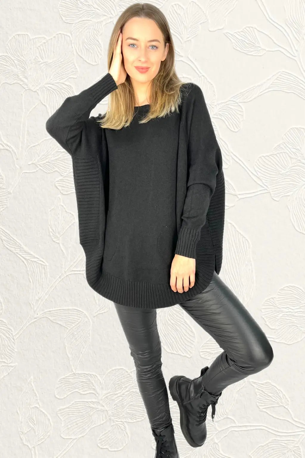Made in Italy Soft Circle Bottom Knit
