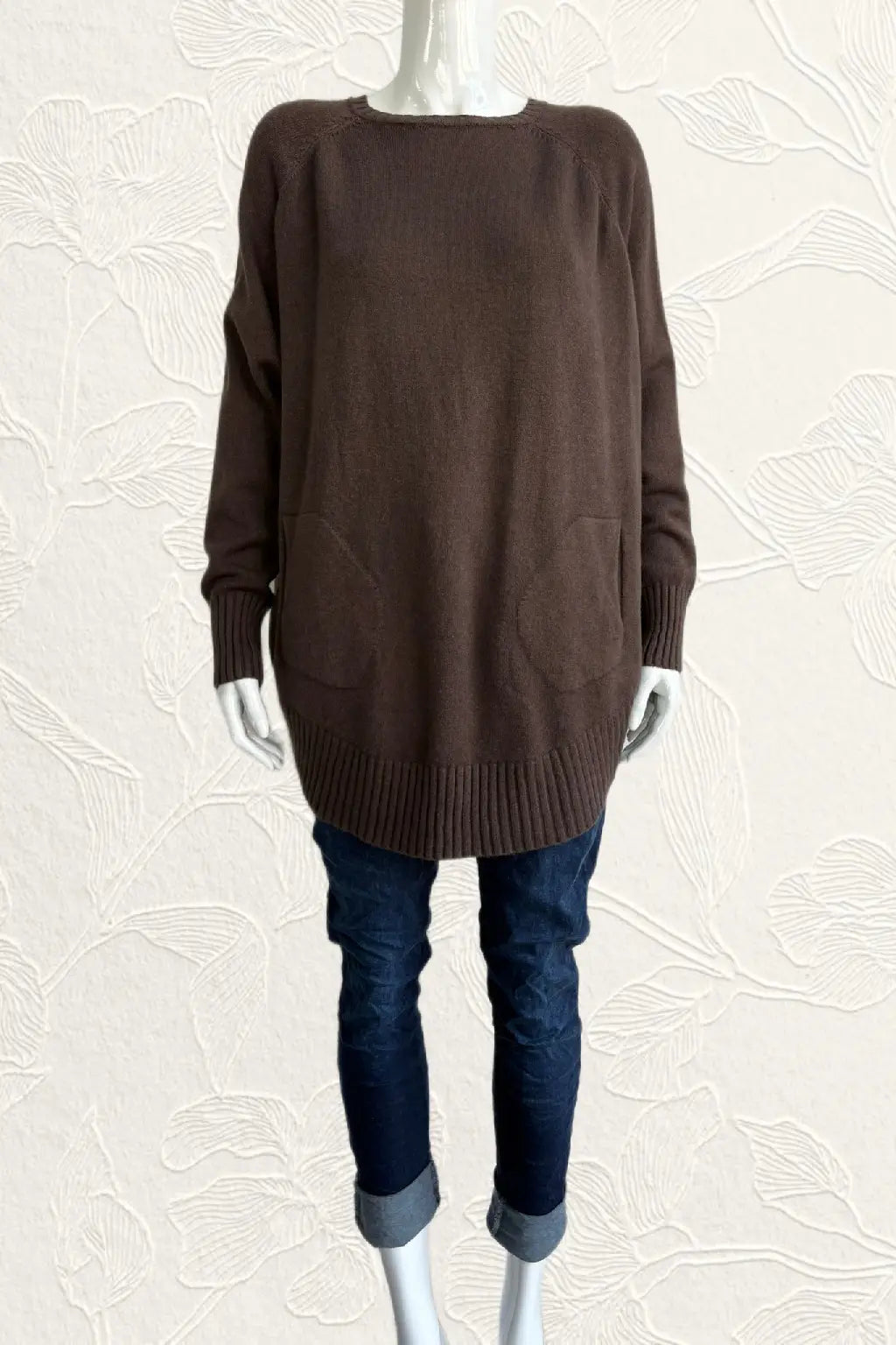 Made in Italy Soft Circle Bottom Knit