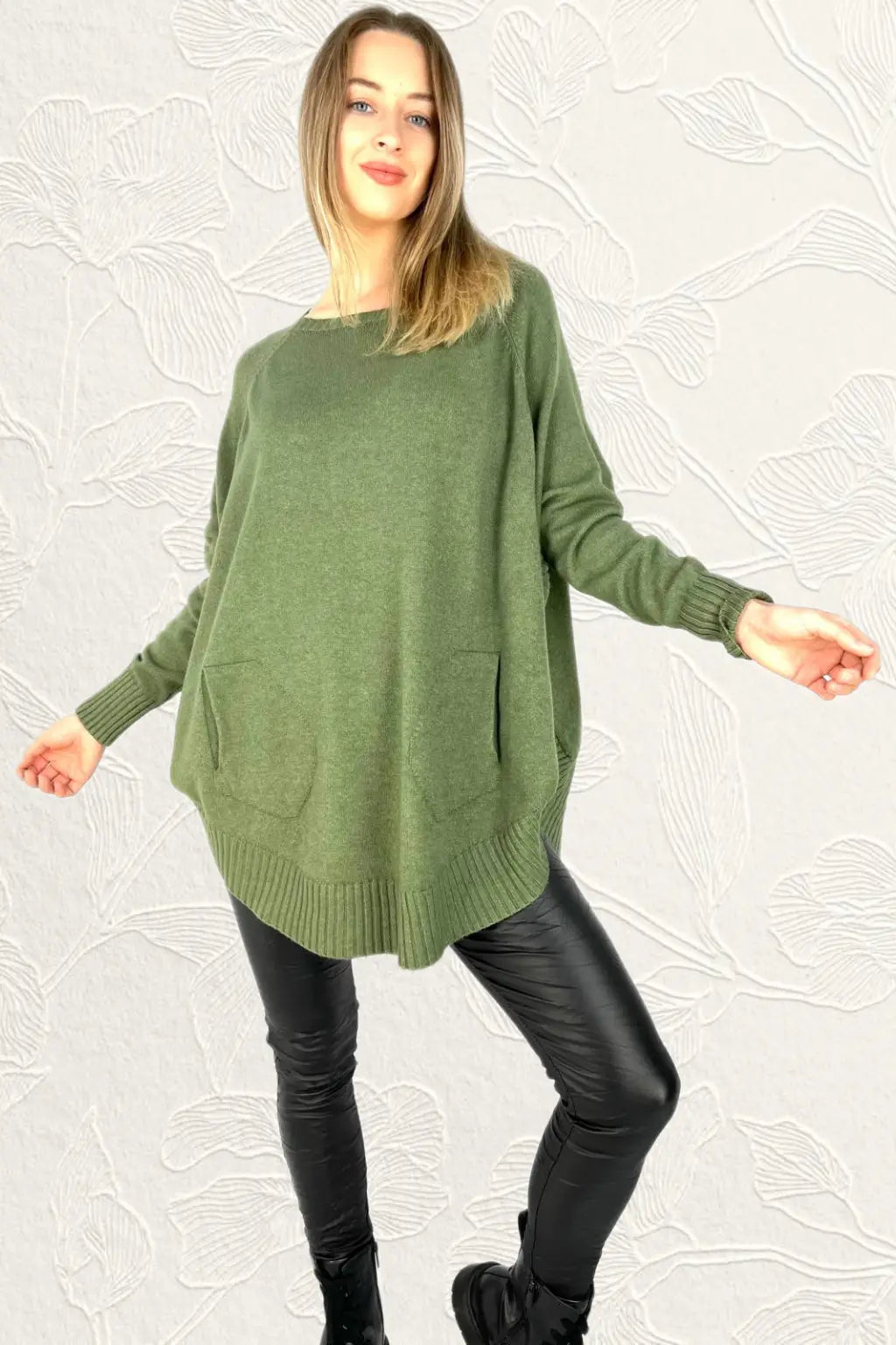 Made in Italy Soft Circle Bottom Knit