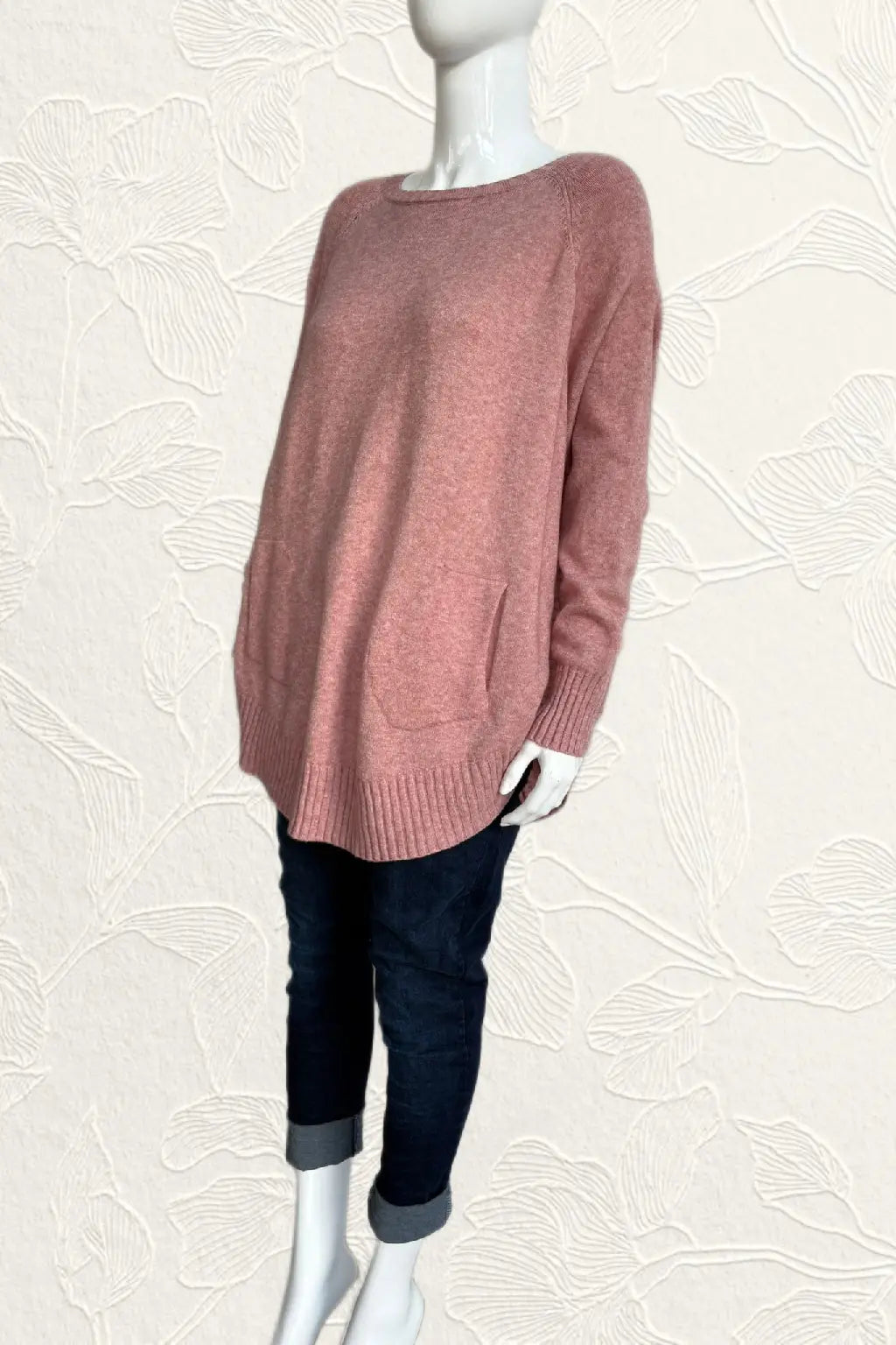 Made in Italy Soft Circle Bottom Knit