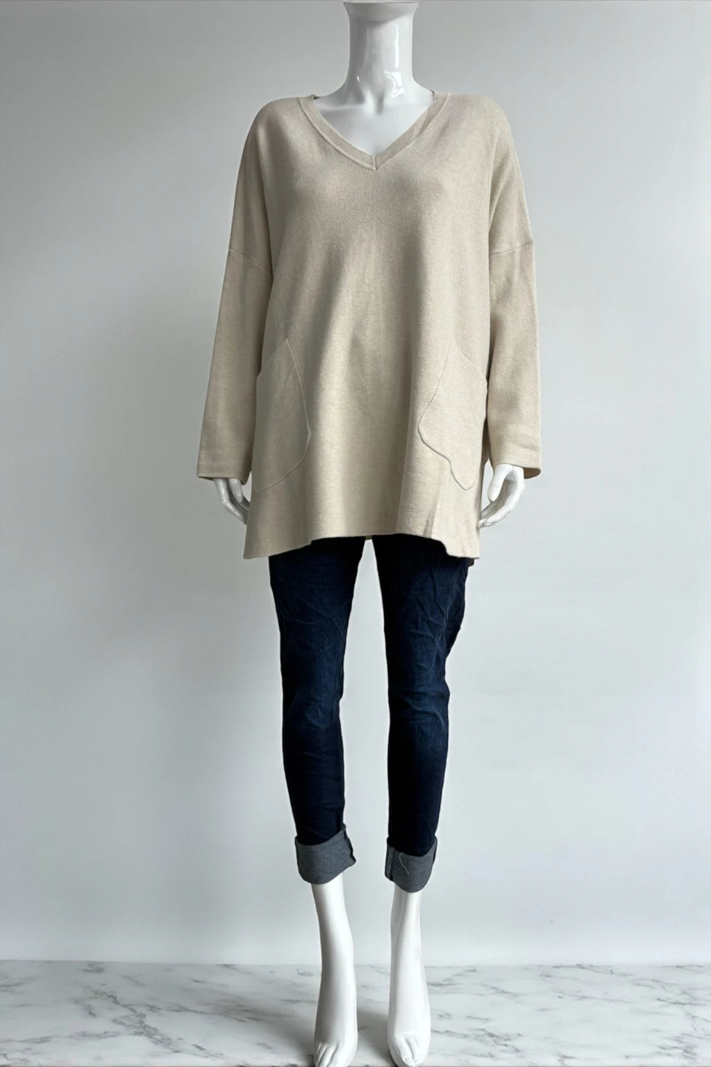 Women's Oversized V-Neck Jumper with Front Pockets
