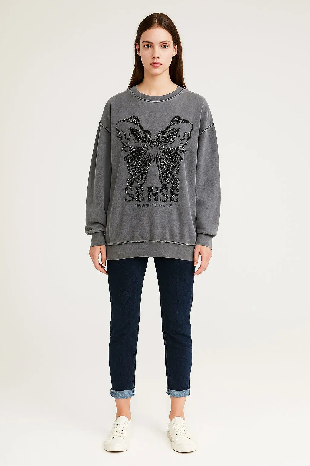 Vintage wash Butterfly Sweatshirt