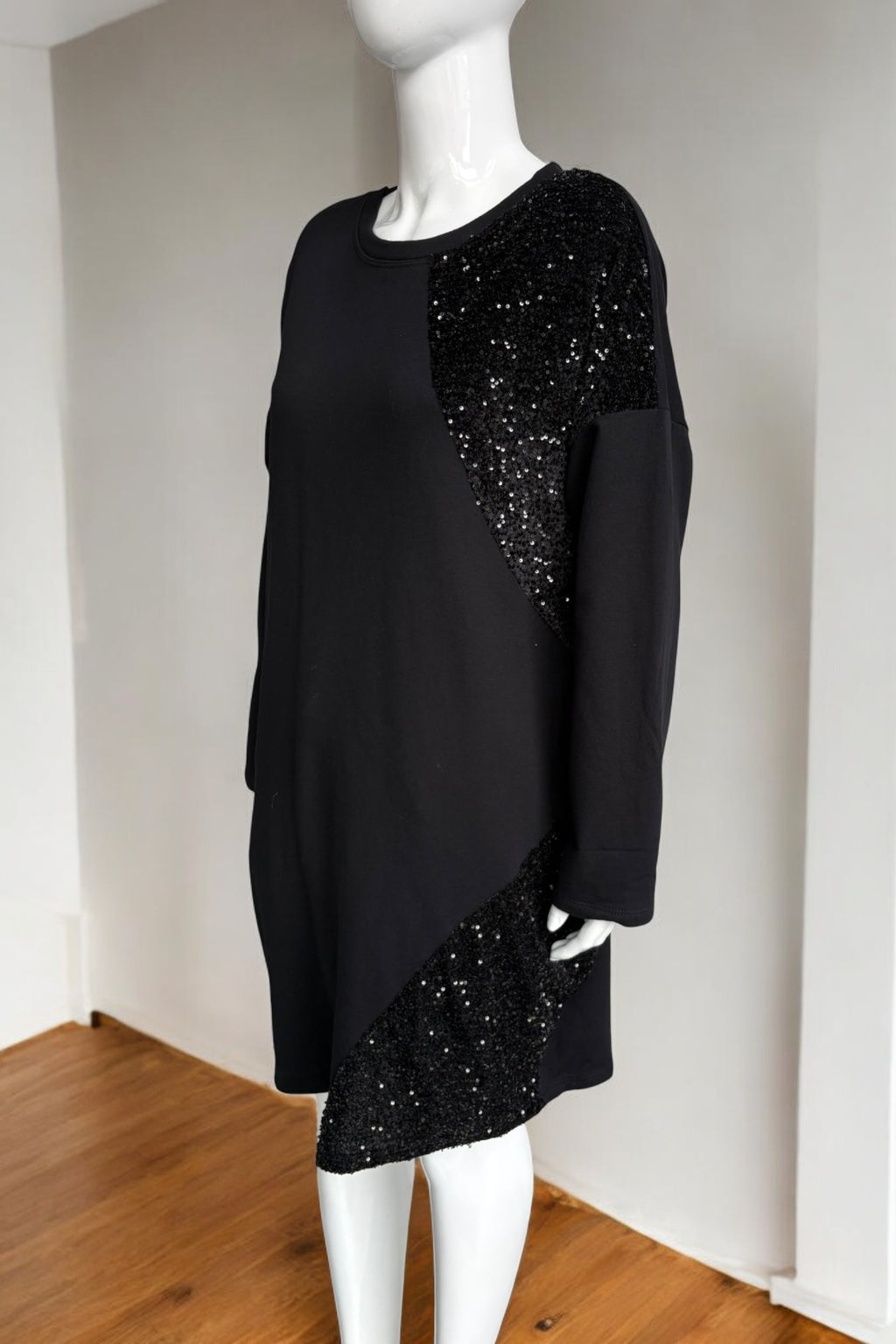 Made in Italy Sequin Trim Dress Partywear