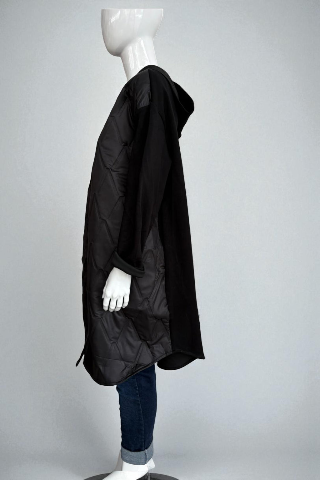 Women's Quilted Puffer Jacket with Zip Closure