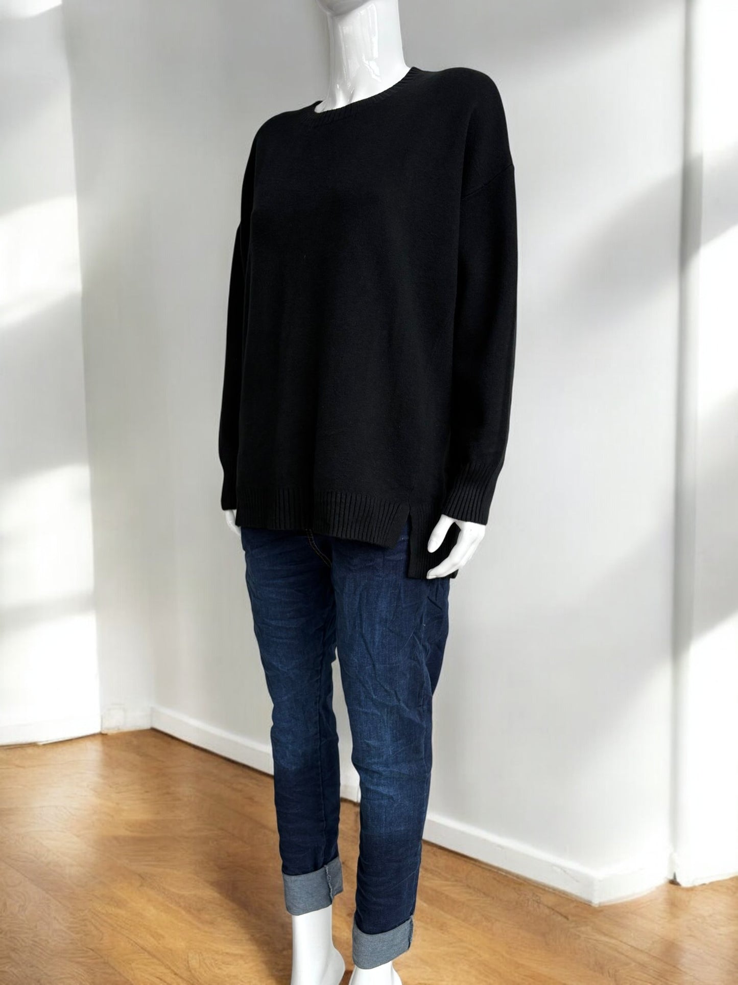 Made in Italy Soft Knit Split Hem Jumper