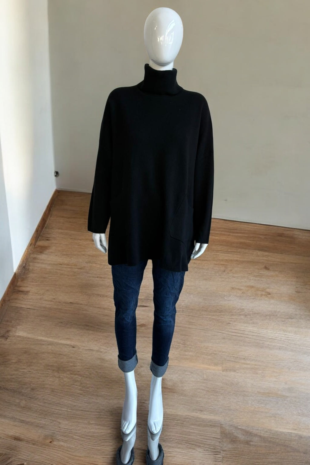 Made in Italy Polo Neck Split Hem Jumper