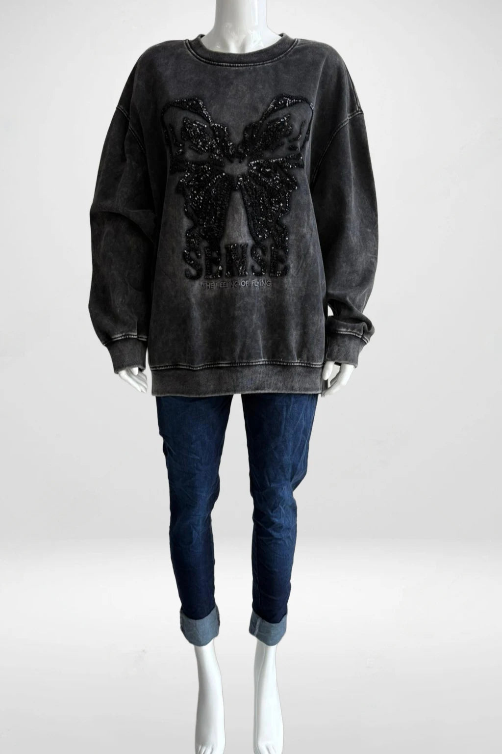 Vintage wash Butterfly Sweatshirt