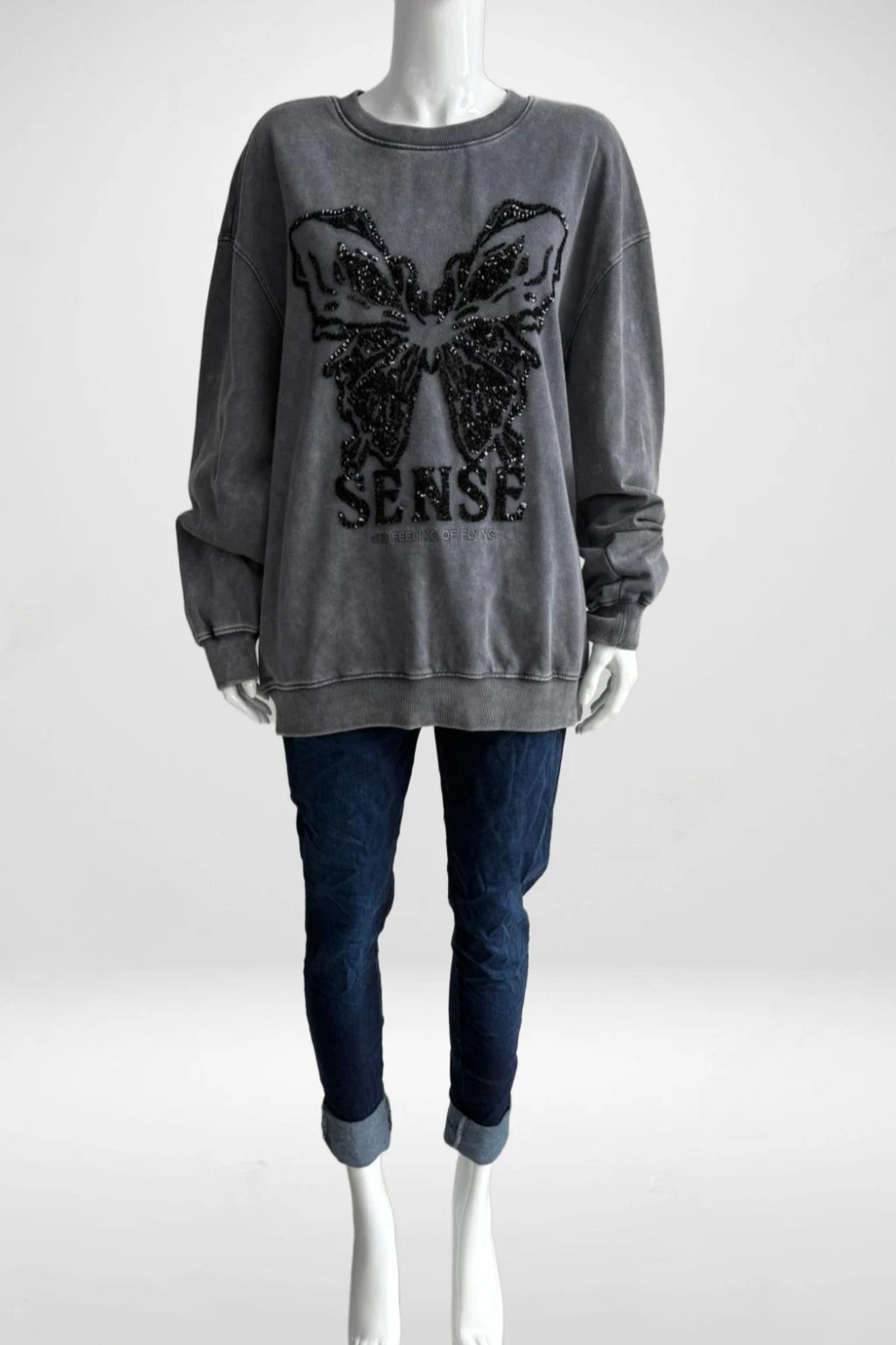 Vintage wash Butterfly Sweatshirt