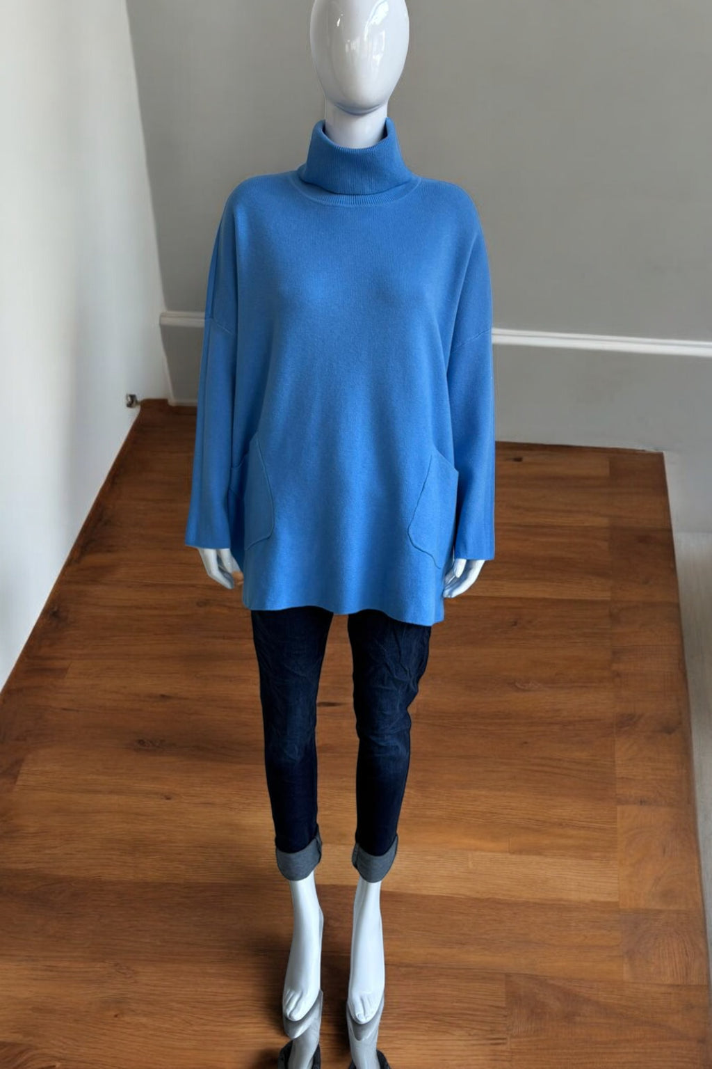 Made in Italy Polo Neck Split Hem Jumper