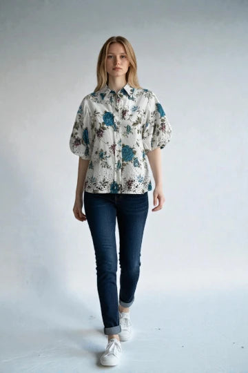 Zetaotto floral  Broidrey cotton Baloon sleeve Blouse