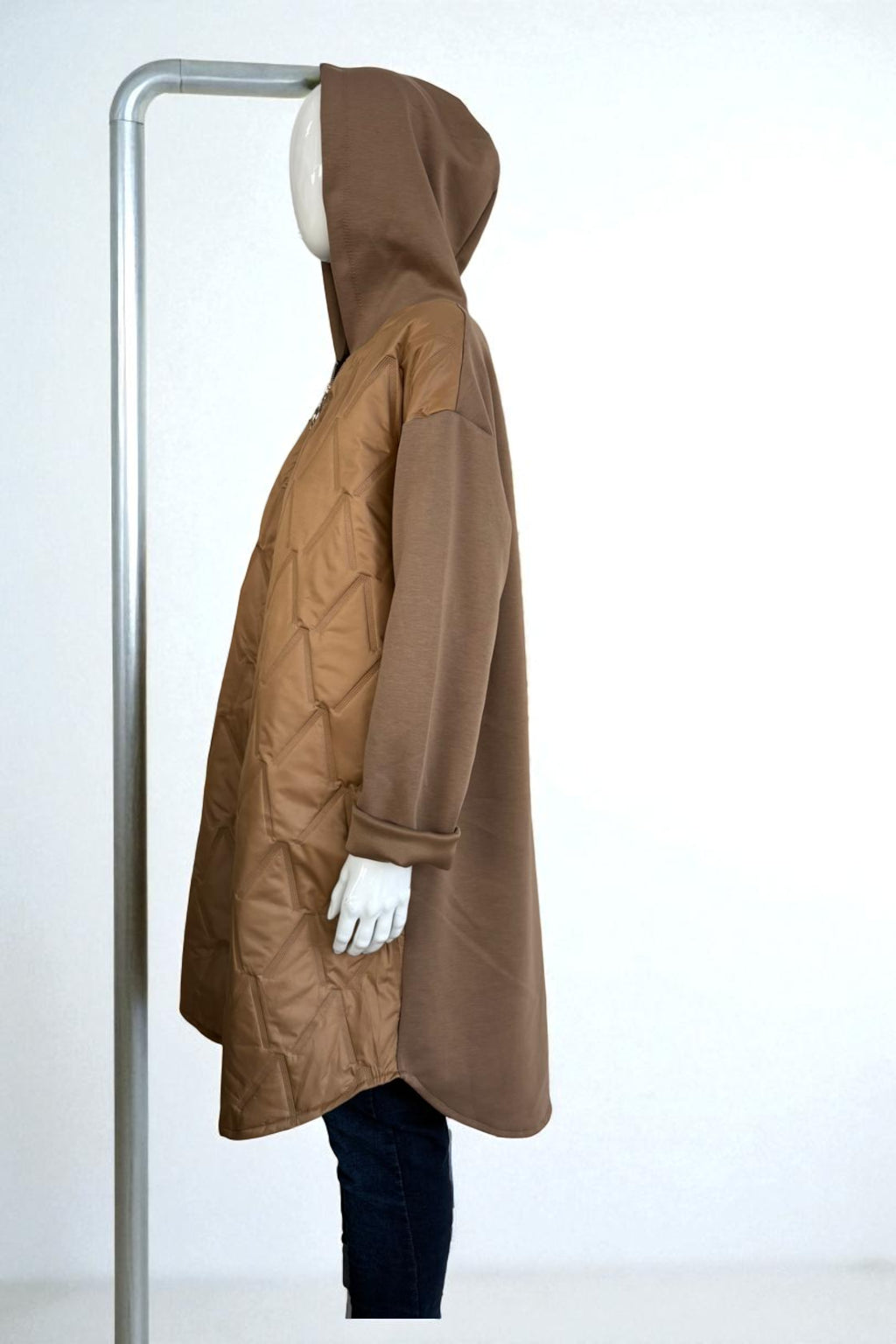 Women's Quilted Puffer Jacket with Zip Closure