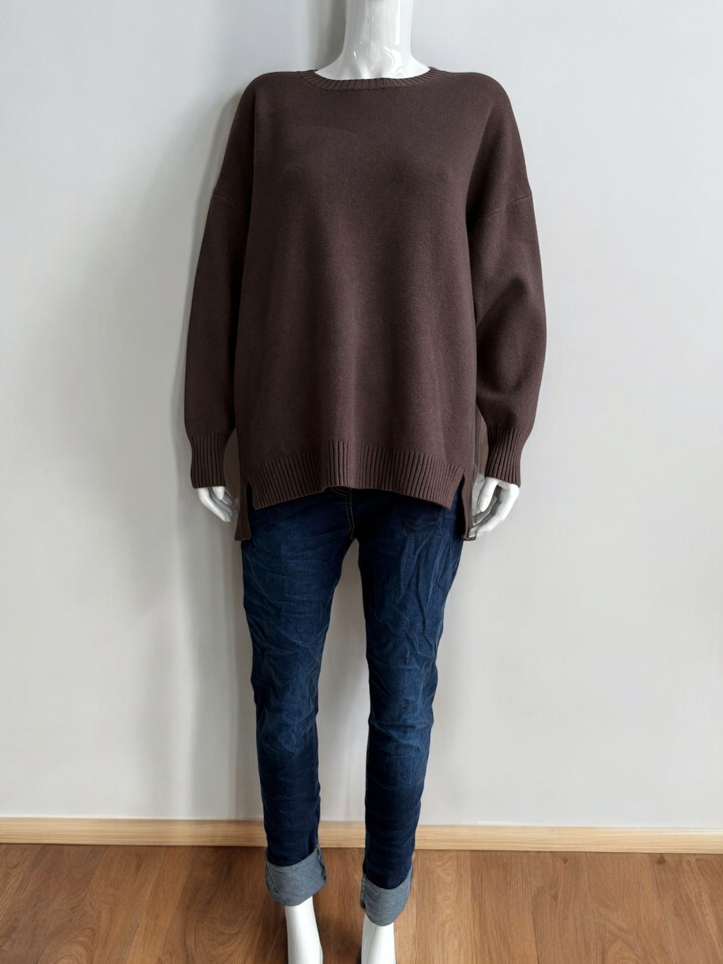 Made in Italy Soft Knit Split Hem Jumper