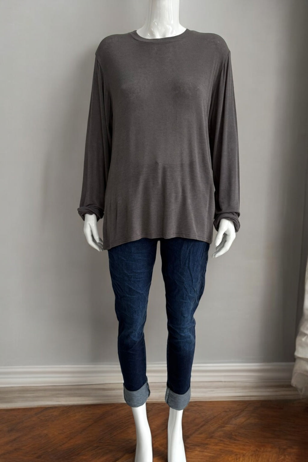 Cashmere Fine Knit Long Sleeve Top