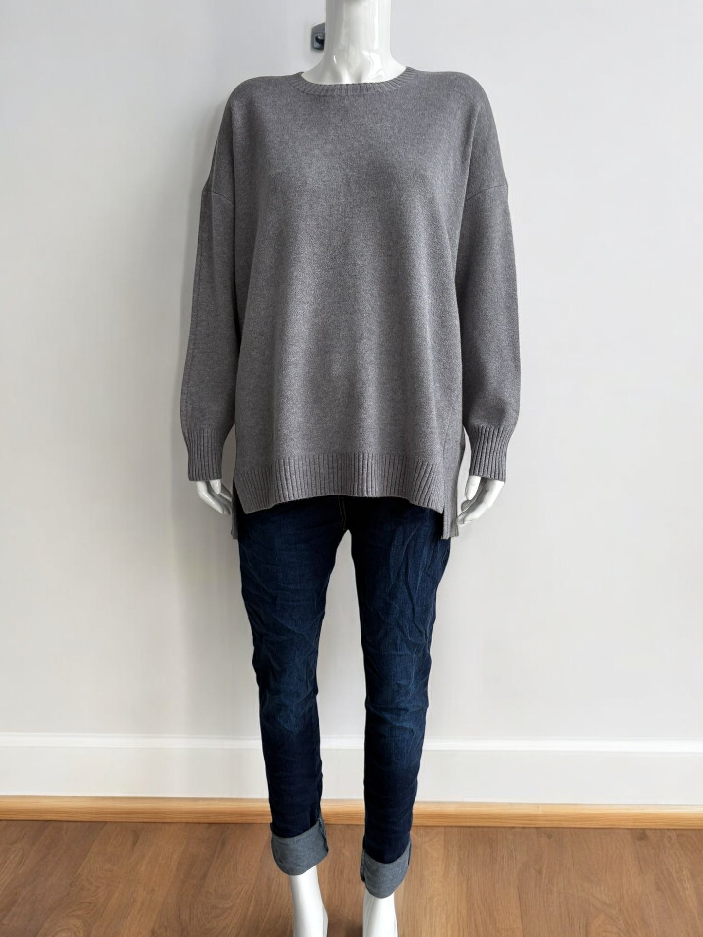 Made in Italy Soft Knit Split Hem Jumper