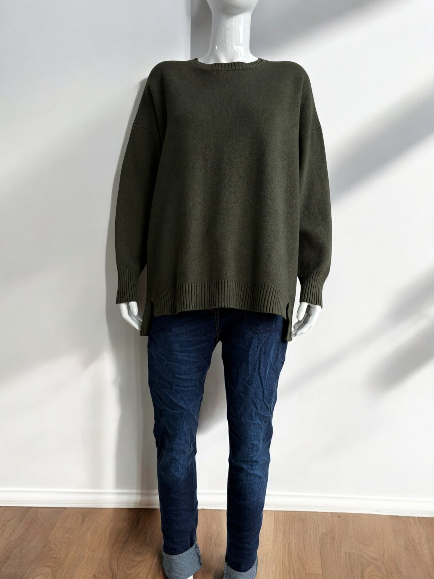 Made in Italy Soft Knit Split Hem Jumper