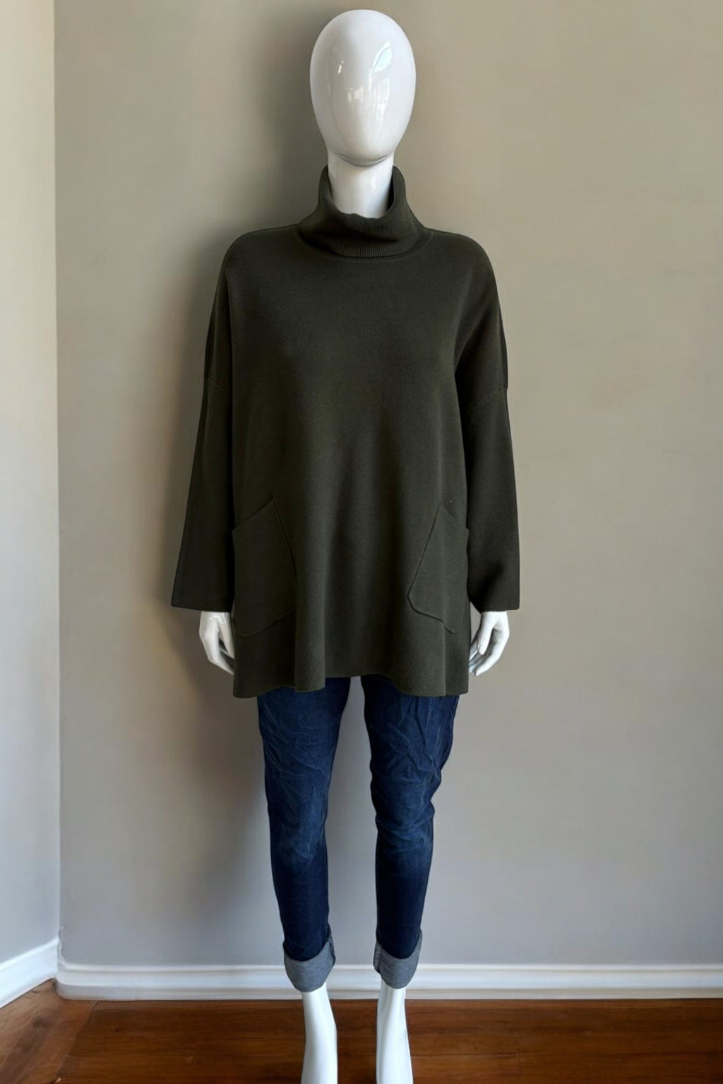 Made in Italy Polo Neck Split Hem Jumper