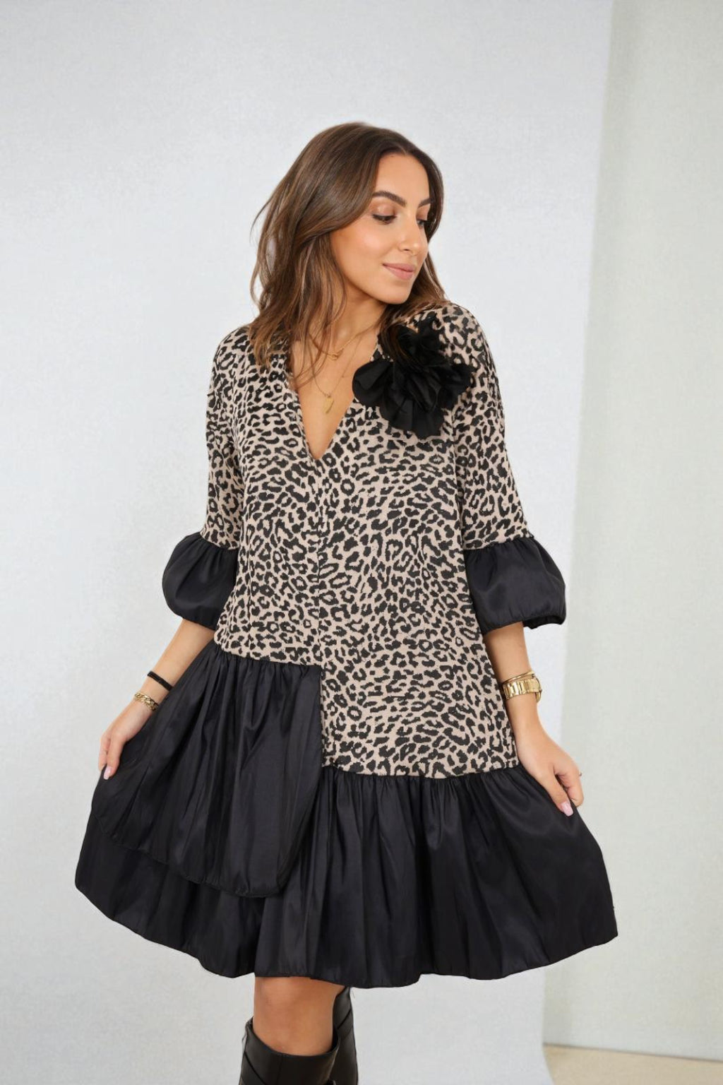 Made in Italy V Neck Pattern Dress Partywear
