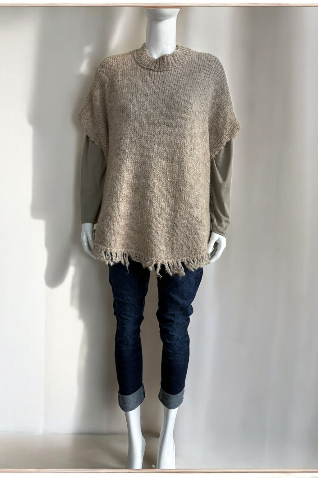 Wool Sleeveless Knitted Tassel Jumper