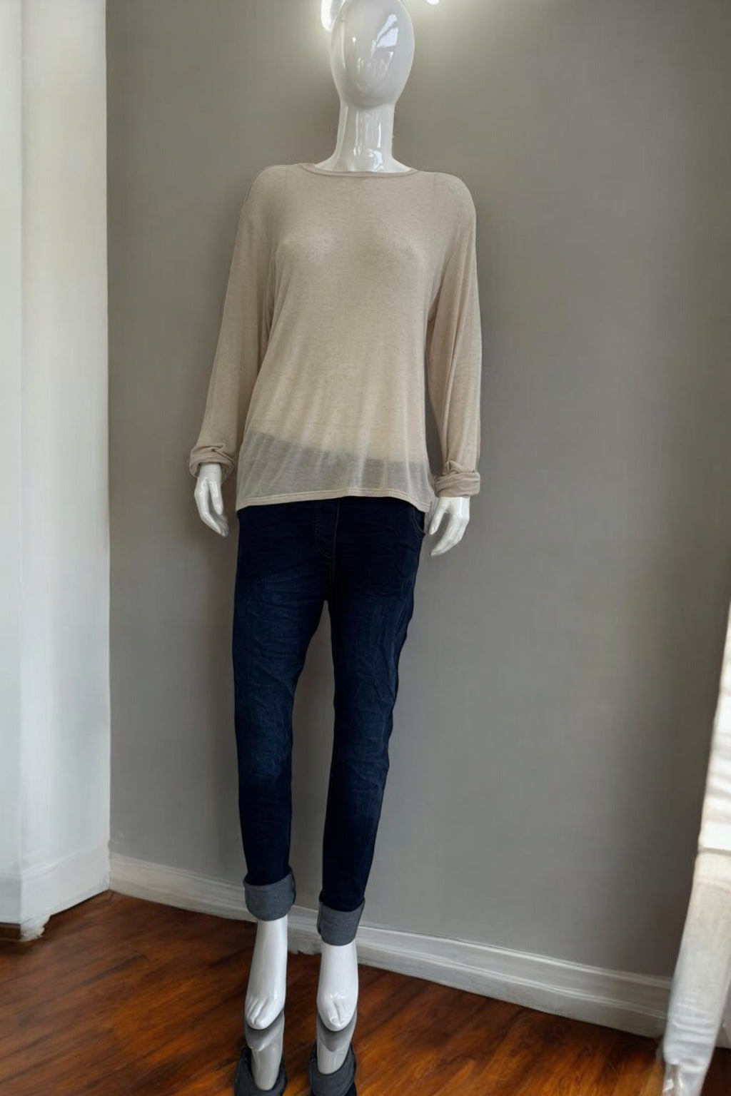 Cashmere Fine Knit Long Sleeve Top