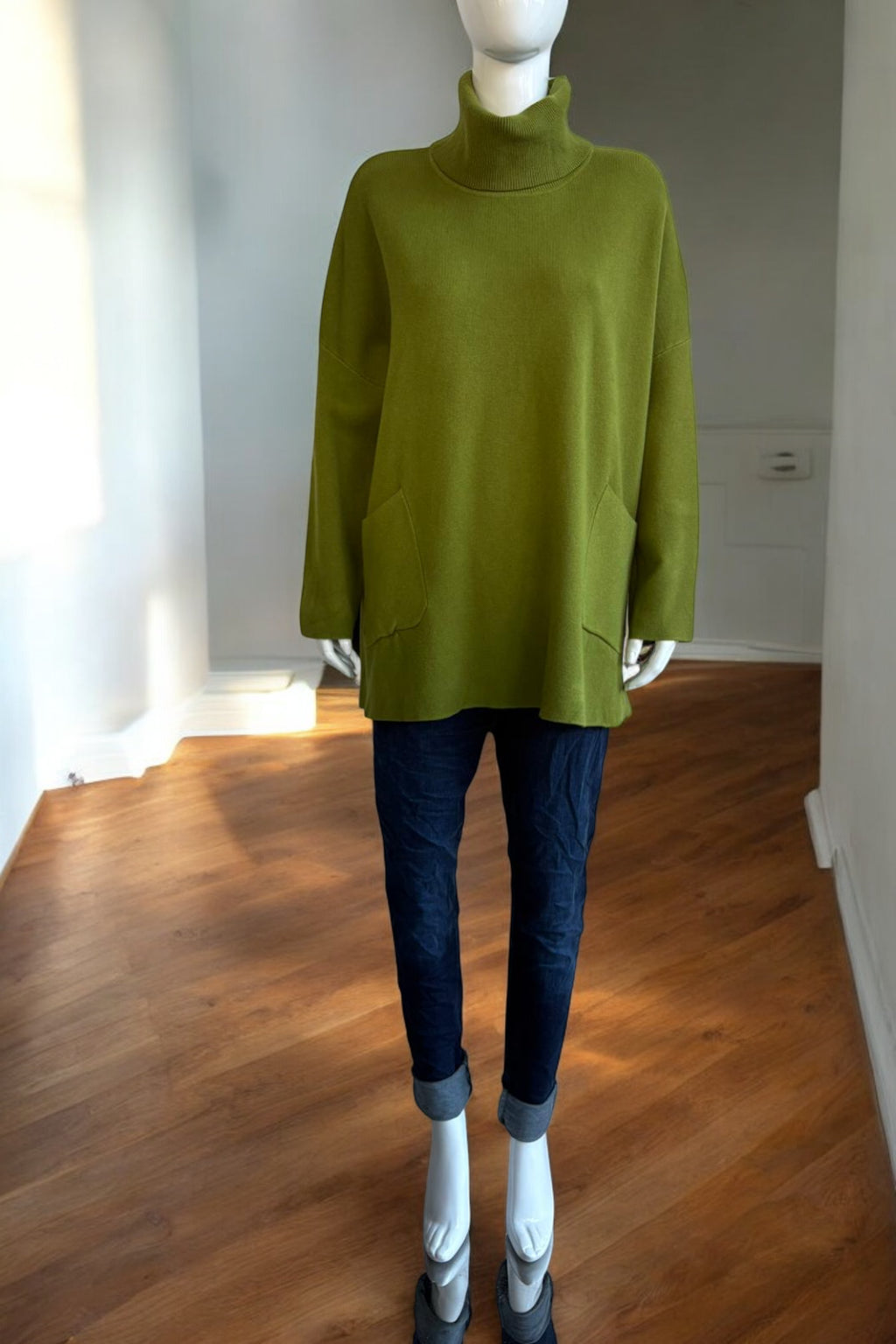 Made in Italy Polo Neck Split Hem Jumper