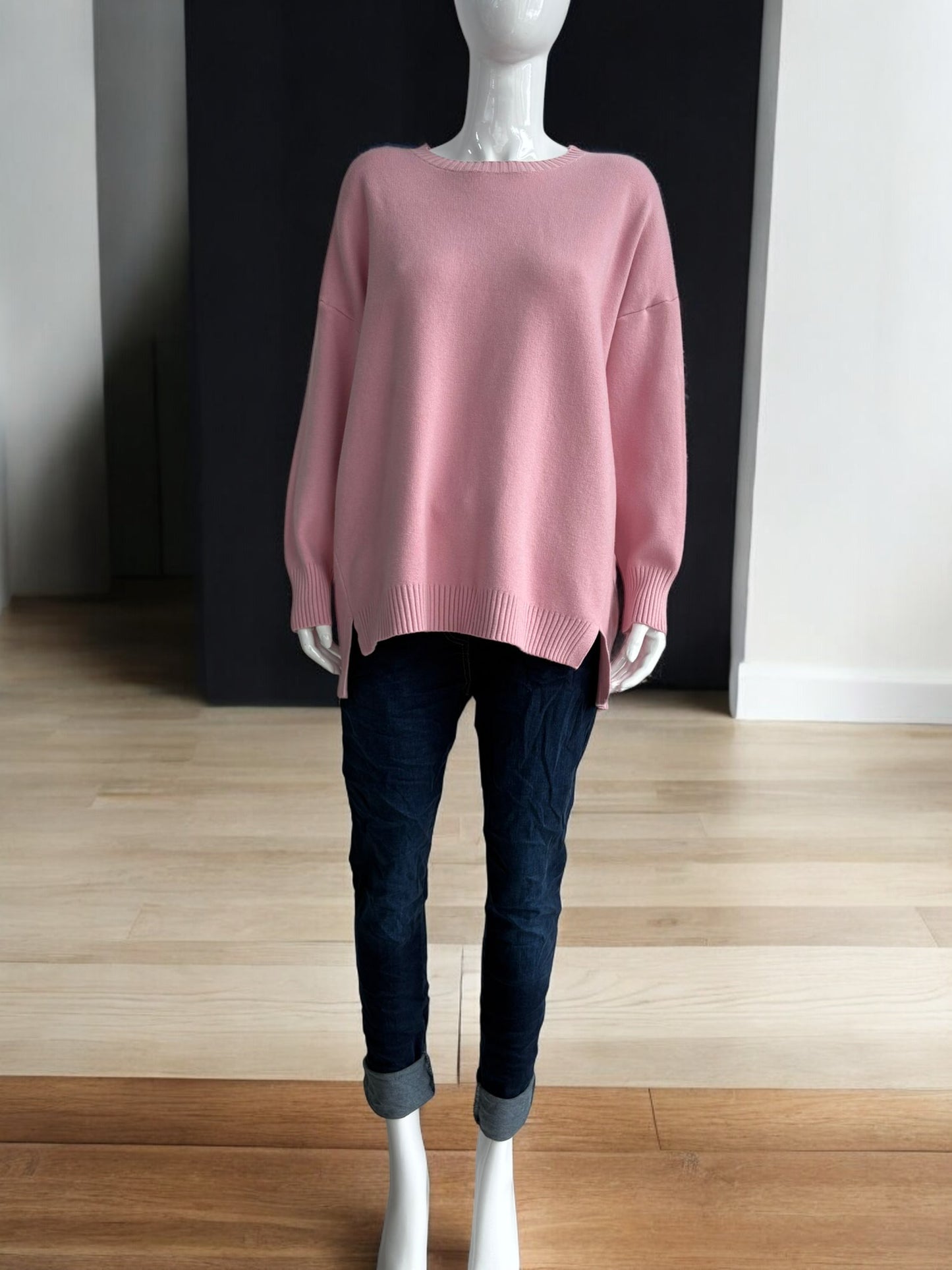 Made in Italy Soft Knit Split Hem Jumper