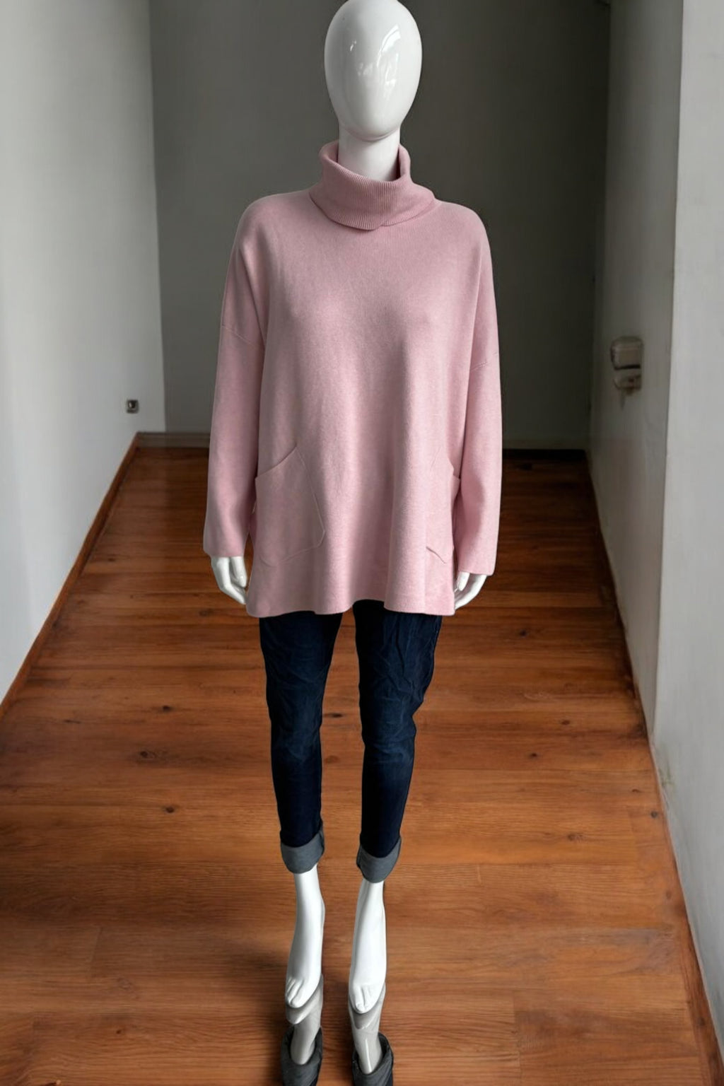 Made in Italy Polo Neck Split Hem Jumper