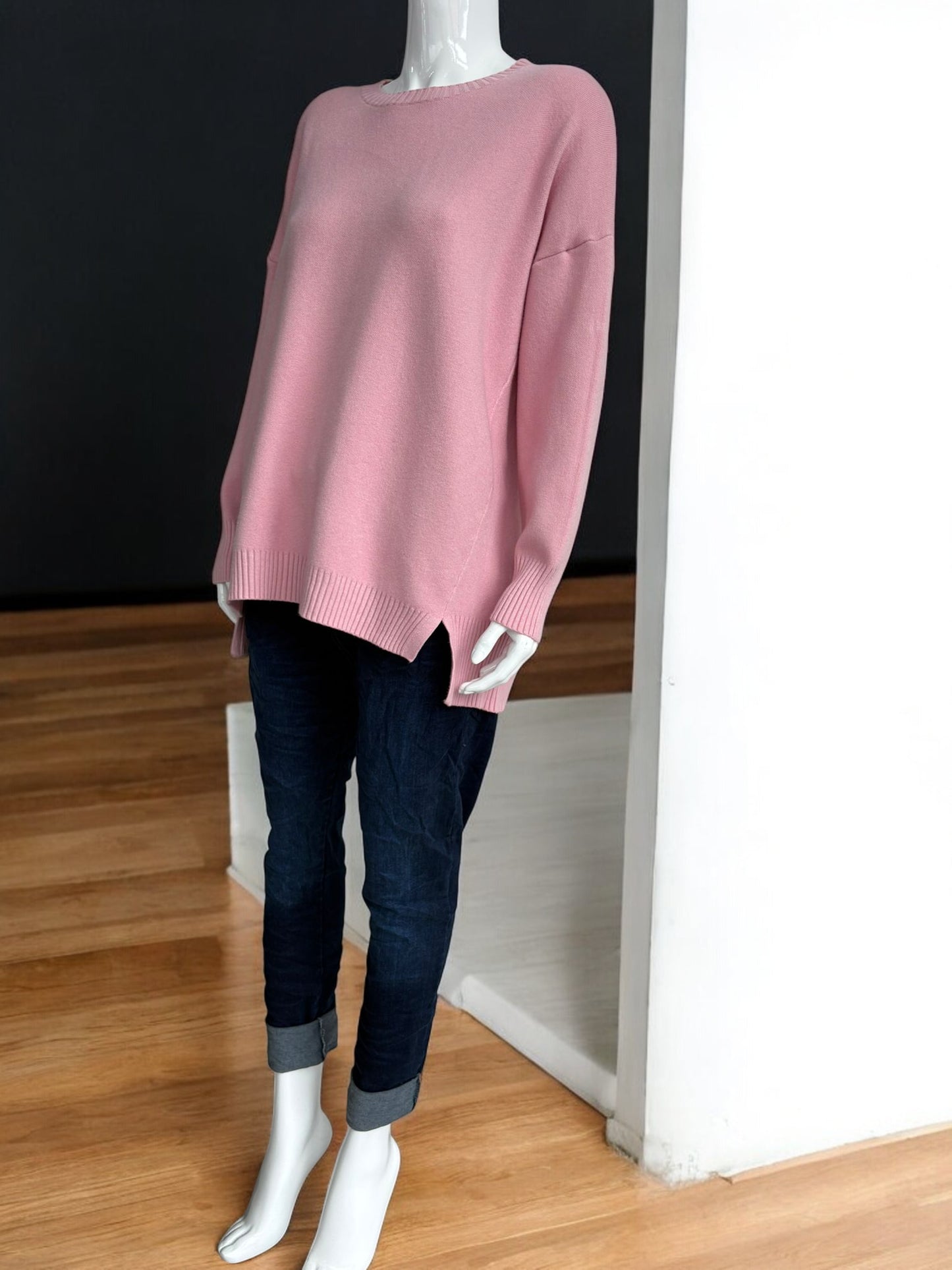 Made in Italy Soft Knit Split Hem Jumper