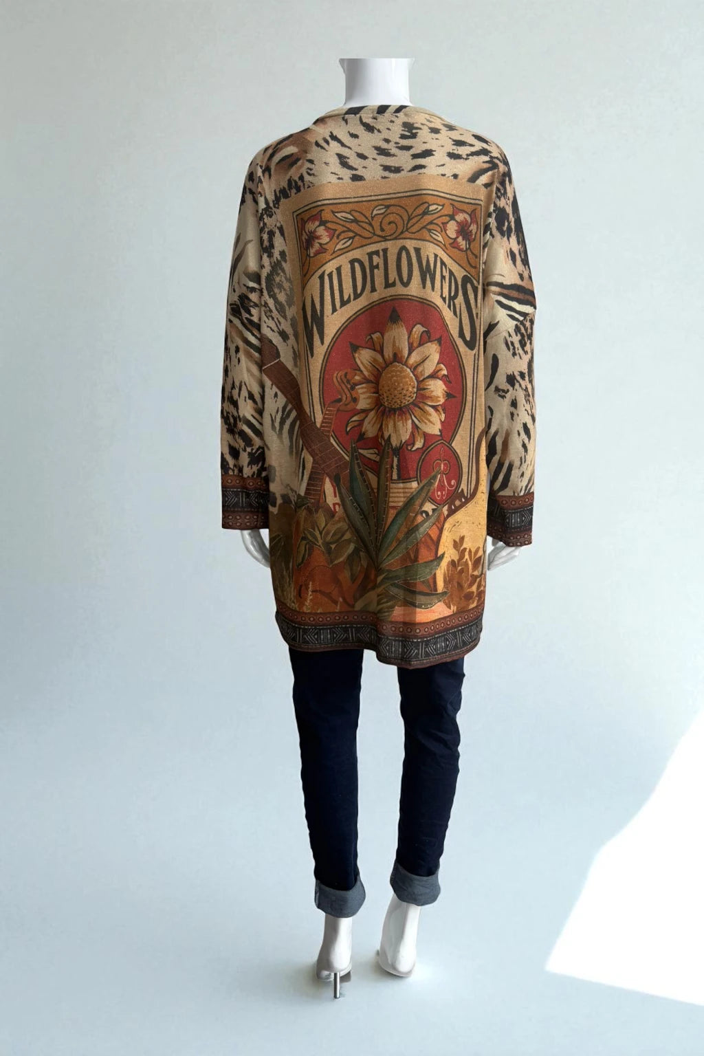 Made in Italy V Neck Print Top