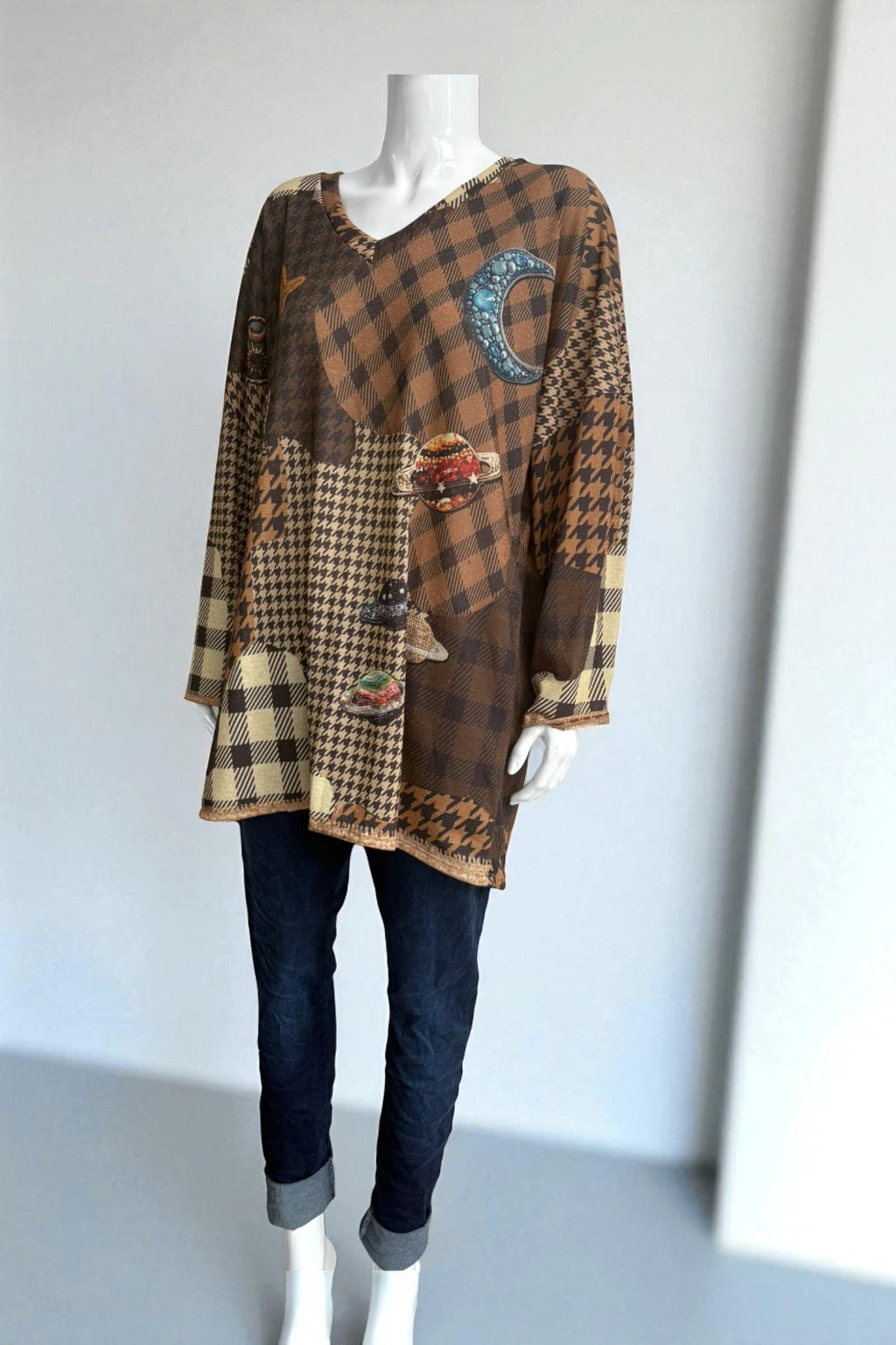 Made in Italy V Neck Print Top