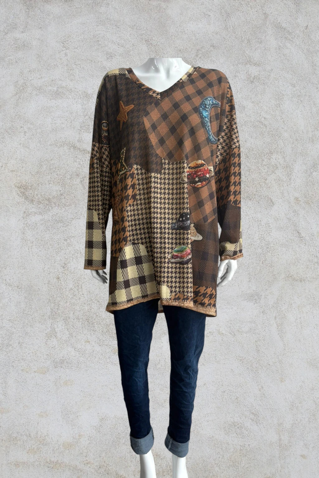 Made in Italy V Neck Print Top