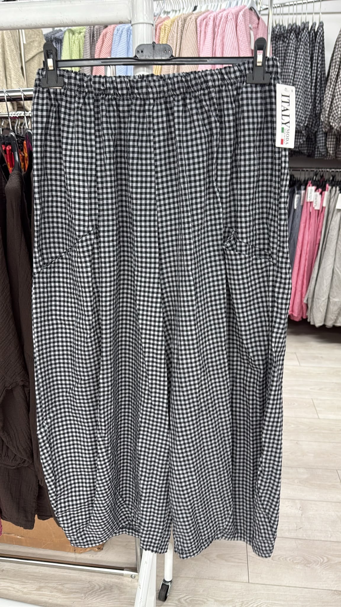 Gingham Barrel Leg Pant