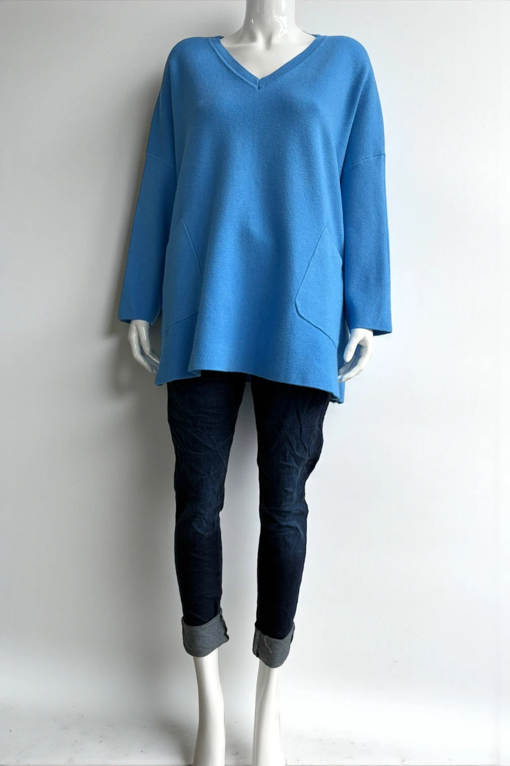 Women's Oversized V-Neck Jumper with Front Pockets